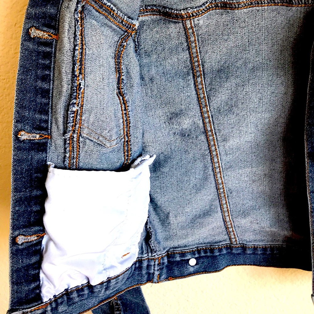 Jean jacket - Picture 3 of 3